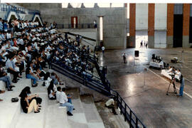 Foto 988 de 1998 - Debate de Reitoráveis