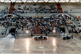 Foto 1003 de 1998 - Debate de Reitoráveis