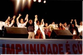 Foto 2117 de 2001 - Ato público pelo fim da impunidade e da violência