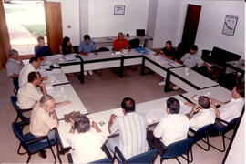 Foto 609 de 1998 - Reunião com assessoria de reitoráveis