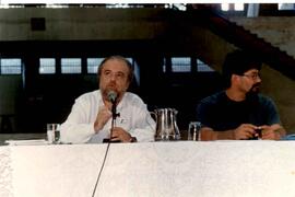 Foto 992 de 1998 - Debate de Reitoráveis