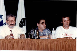 Foto 646 de 1998 - Debate de Reitoráveis