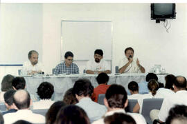 Foto 950 de 1998 - Debate de Reitoráveis