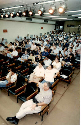 Foto 840 de 1998 - Debate de Reitoráveis