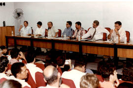 Foto 782 de 1998 - Debate de Reitoráveis