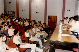 Foto 477 de 1997 - Debate de Reitoráveis