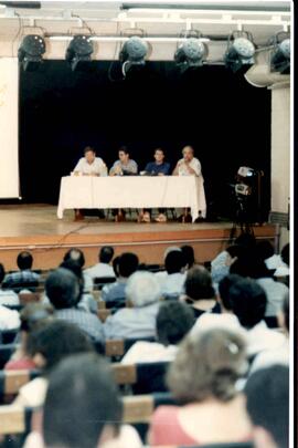 Foto 829 de 1998 - Debate de Reitoráveis