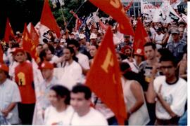 Foto 587 de 1998 - Manifestação