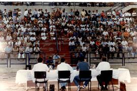 Foto 982 de 1998 - Debate de Reitoráveis