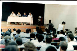 Foto 831 de 1998 - Debate de Reitoráveis