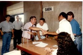 Foto 904 de 1998 - Consulta para escolha de reitor