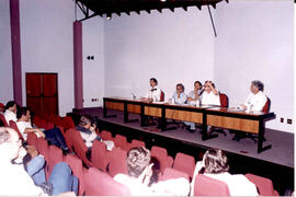 Foto 1239 de 1998 - Debate