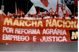 Foto 589 de 1998 - Manifestação