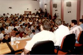 Foto 805 de 1998 - Debate de Reitoráveis