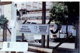 Foto 2474 de 2002 - Consulta para escolha de reitor