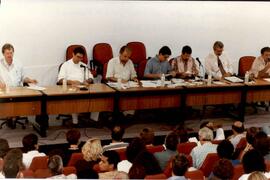 Foto 775 de 1998 - Debate de Reitoráveis