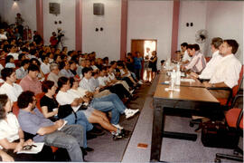 Foto 803 de 1998 - Debate de Reitoráveis