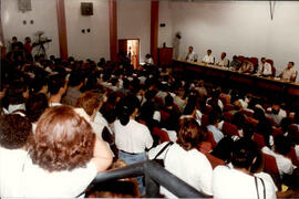 Foto 793 de 1998 - Debate de Reitoráveis